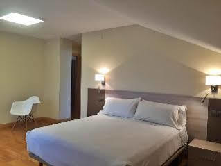 Apartamentos Albatros Llanes Eksteriør bilde