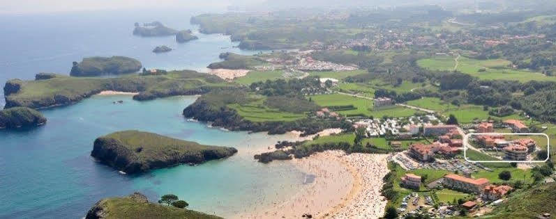 Apartamentos Albatros Llanes Eksteriør bilde